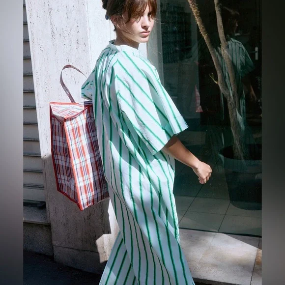 Brand New Shirt Cotton Summer Dress. Brand: American Vintage. Retail price: $279 - Picture 13 of 16